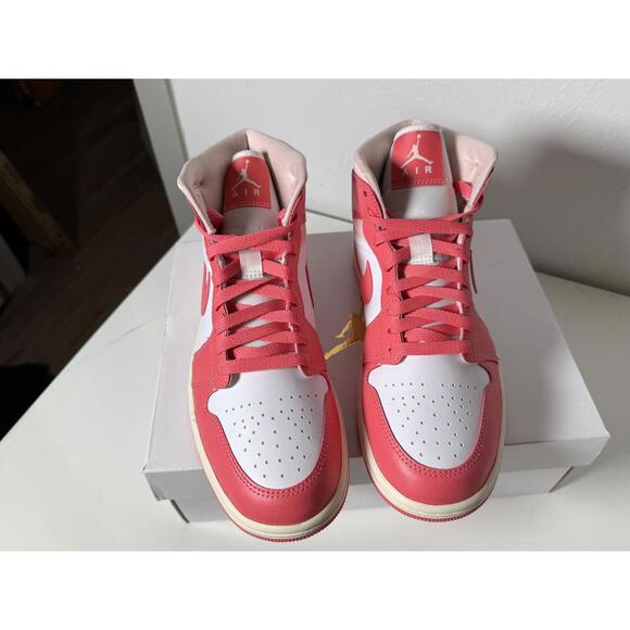 Nike Air Jordan 1 Mid Sea Coral Atmosphere Pink White Men Size 7.5 (BQ6472-186) - Picture 6 of 9